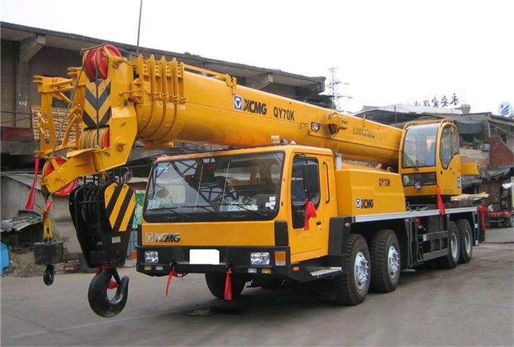 薛城区吊车出租选择重点