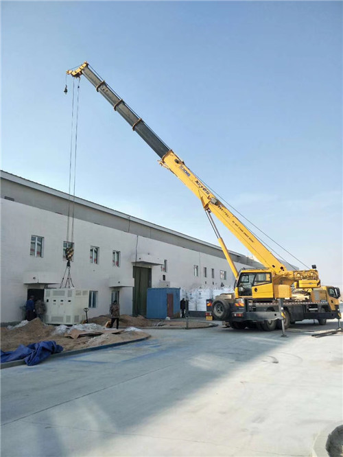薛城区“超载就喊停”—— 吊车的 “重量保镖” 技术